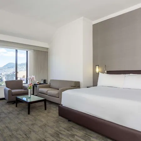 Nh Collection Quito Royal Hotel Exterior photo