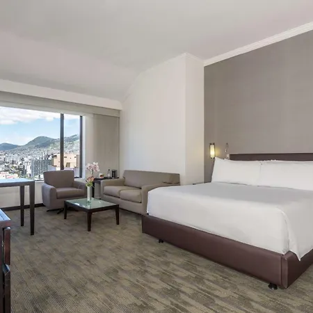 Nh Collection Quito Royal Hotel Exterior photo