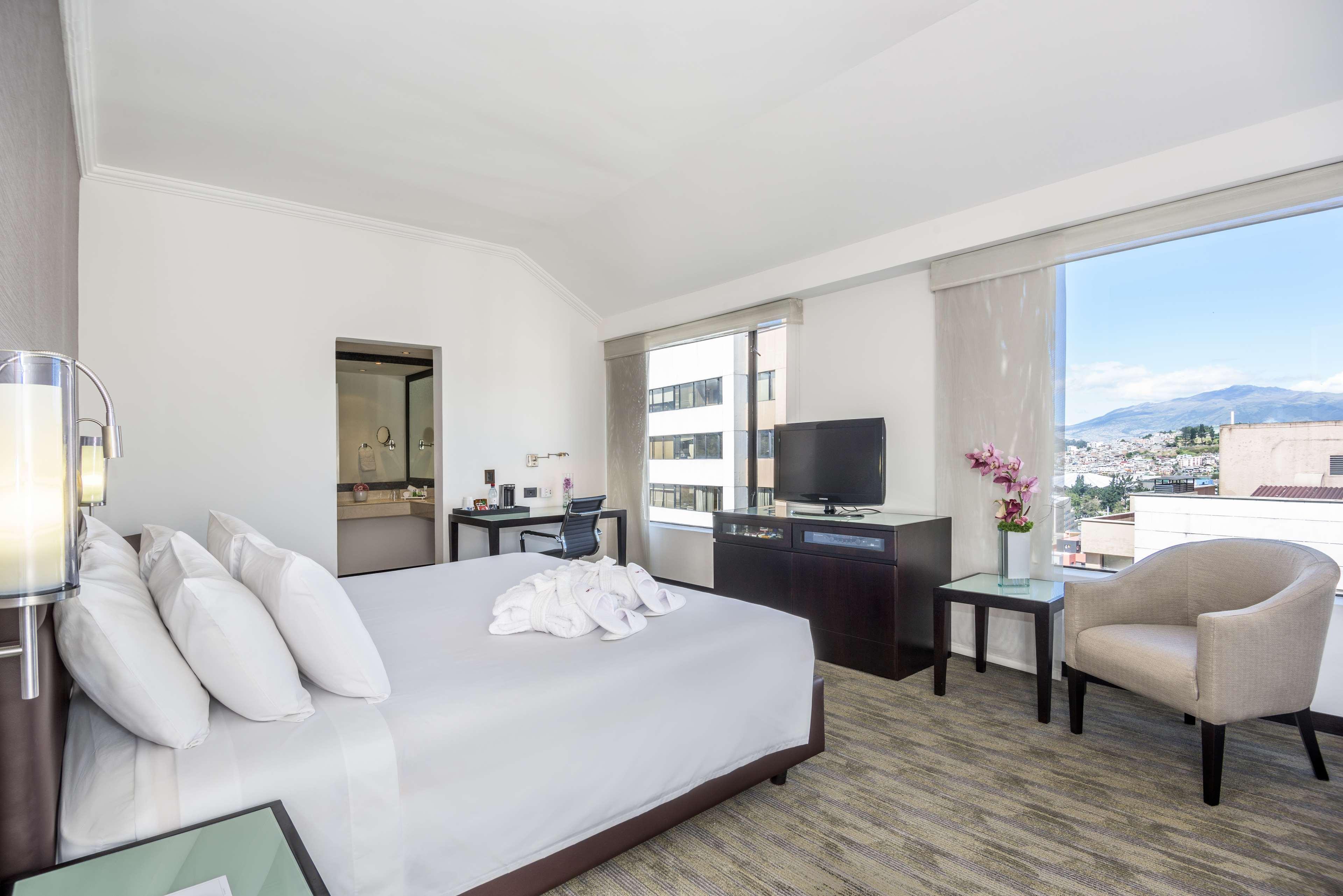 Nh Collection Royal Hotel Quito